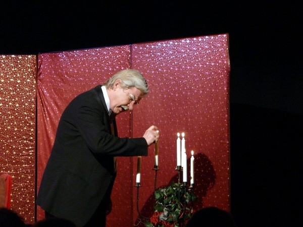 Weihnachtstheater08  108.jpg